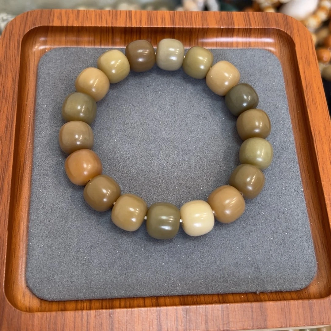 吊坠菩提根/象牙果原始部落卡14油膏