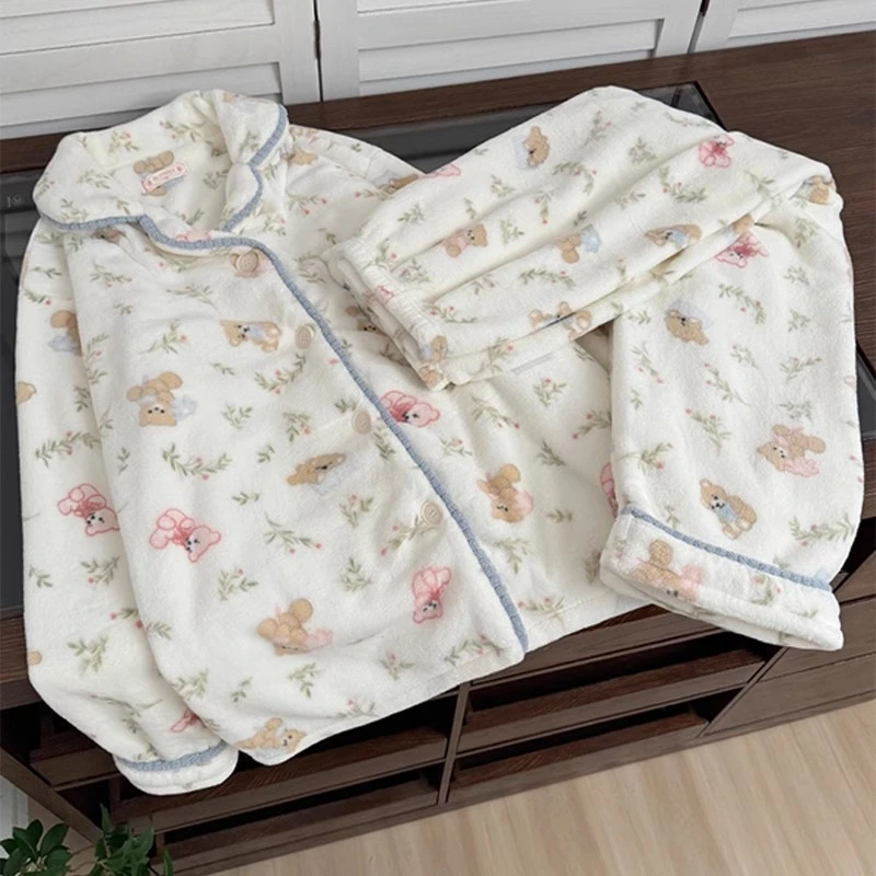 可爱小熊睡衣女2024新款长袖珊瑚绒加绒加厚外穿冬天法兰绒家居服