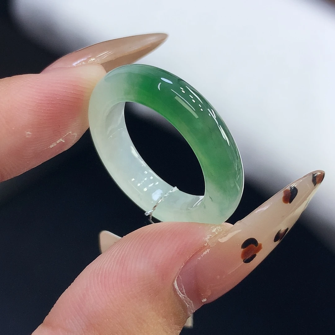 翡翠未镶嵌戒指15号