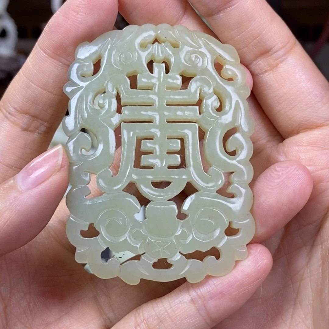 未镶嵌和田玉挂件