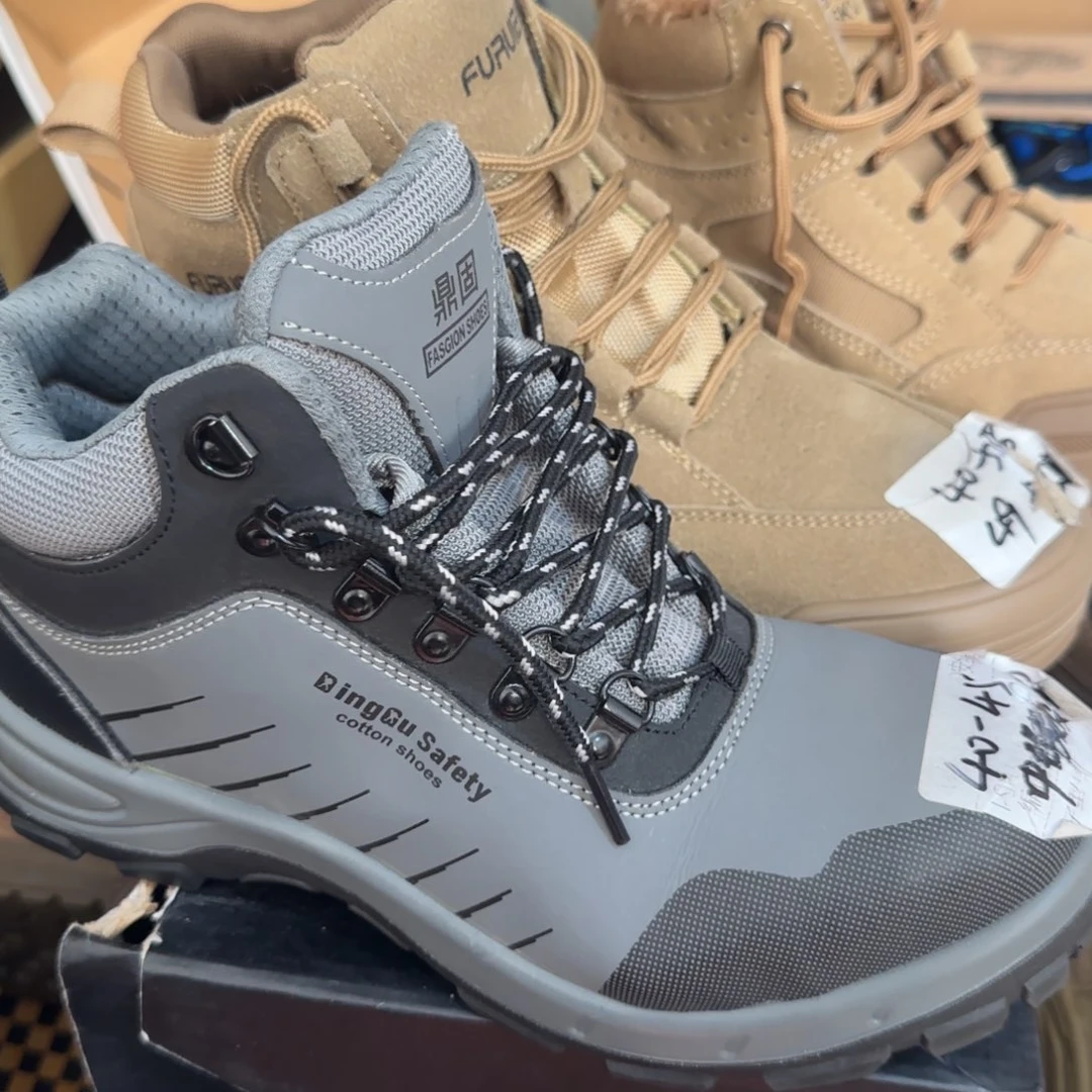 42码灰皮中高帮某固