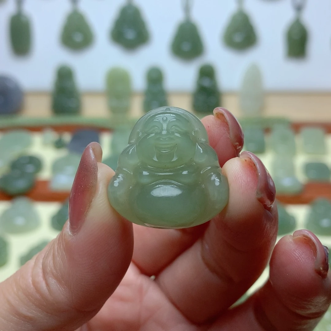 和田玉吊坠未镶嵌