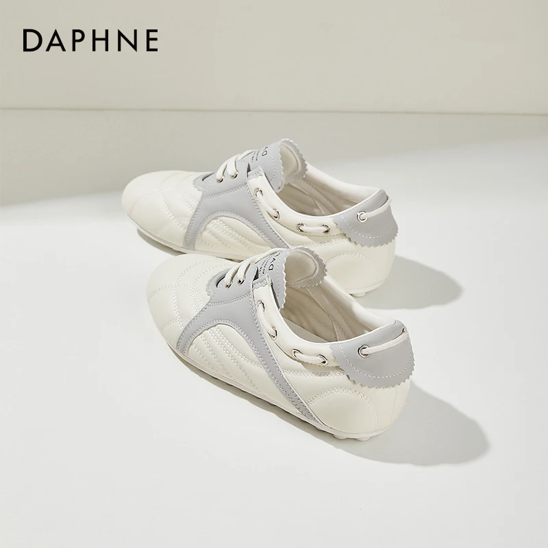 达芙妮复古显脚小德训鞋女2025春季新款平底百搭阿甘鞋舒适休闲鞋