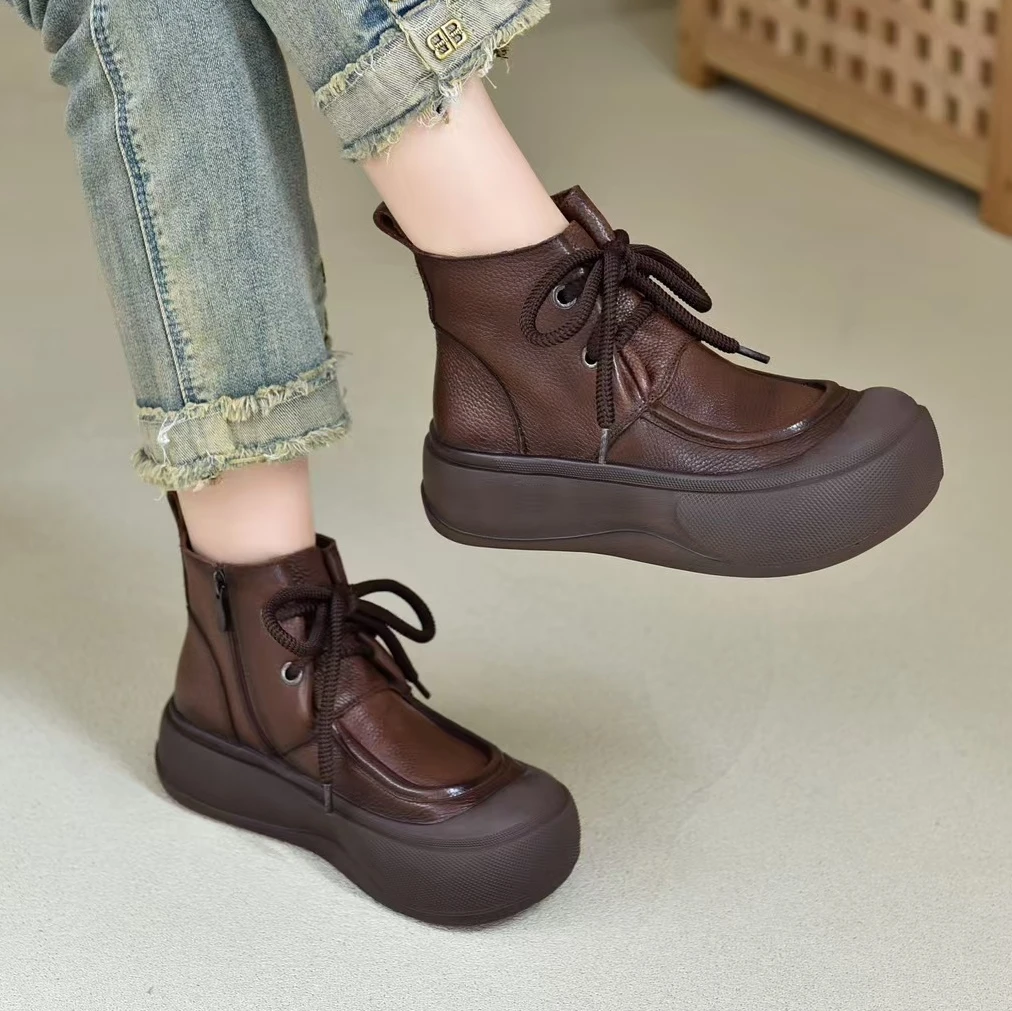 春季新品复古时尚牛皮松糕厚底舒适圆头女士马丁靴（2652）单