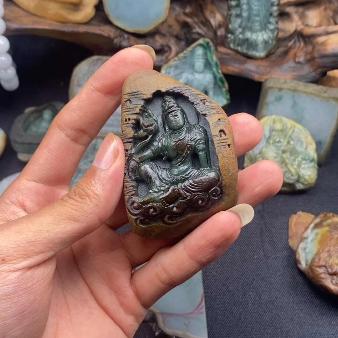 定制翡翠未镶嵌芥**哥自在观音