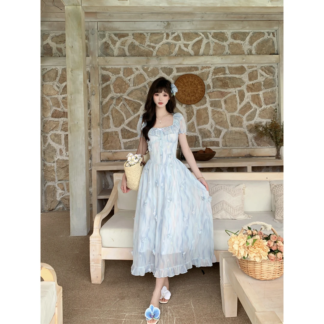 越韩小鱼 花期如梦 法式方领立体花连衣裙收腰温柔仙女度假风长裙