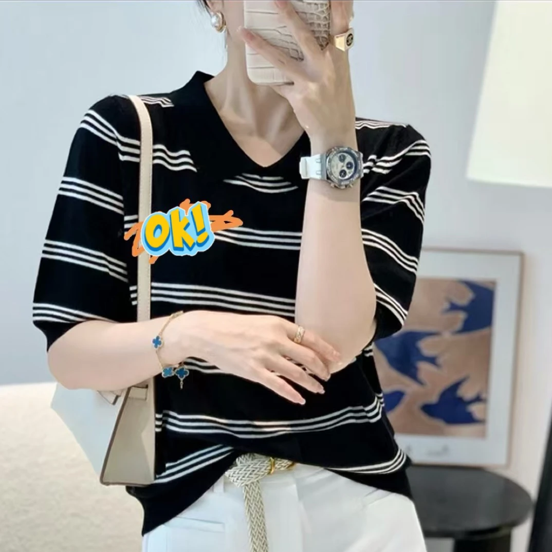 NFM女驸马新款时尚翻领黑条纹针织衫80189