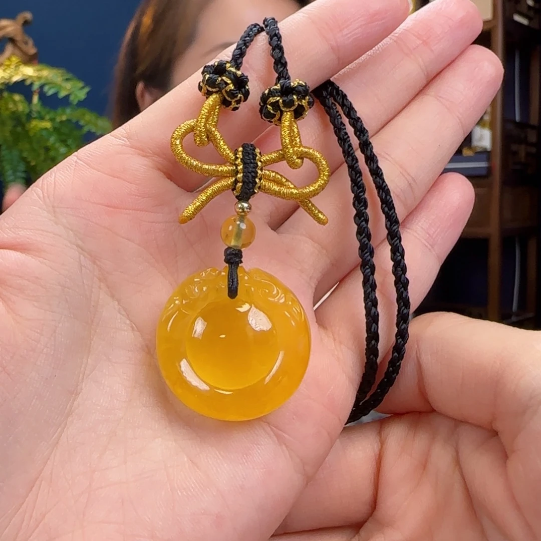 安***7未镶嵌颈饰蜜蜡1111111111