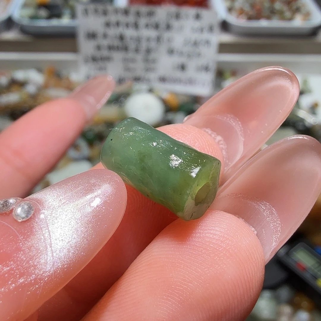 和田玉未镶嵌珠宝奇石