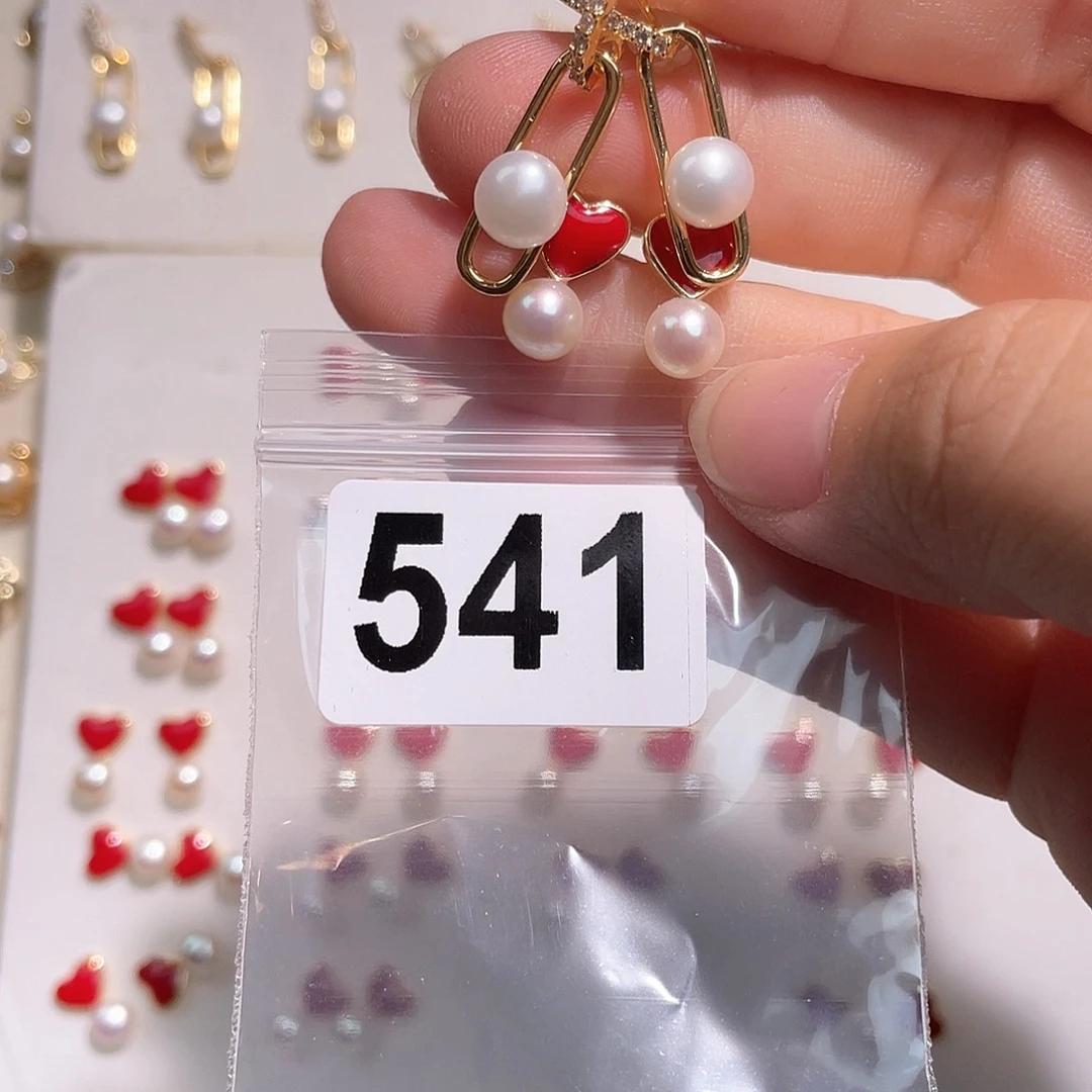 合金淡水珍珠耳饰