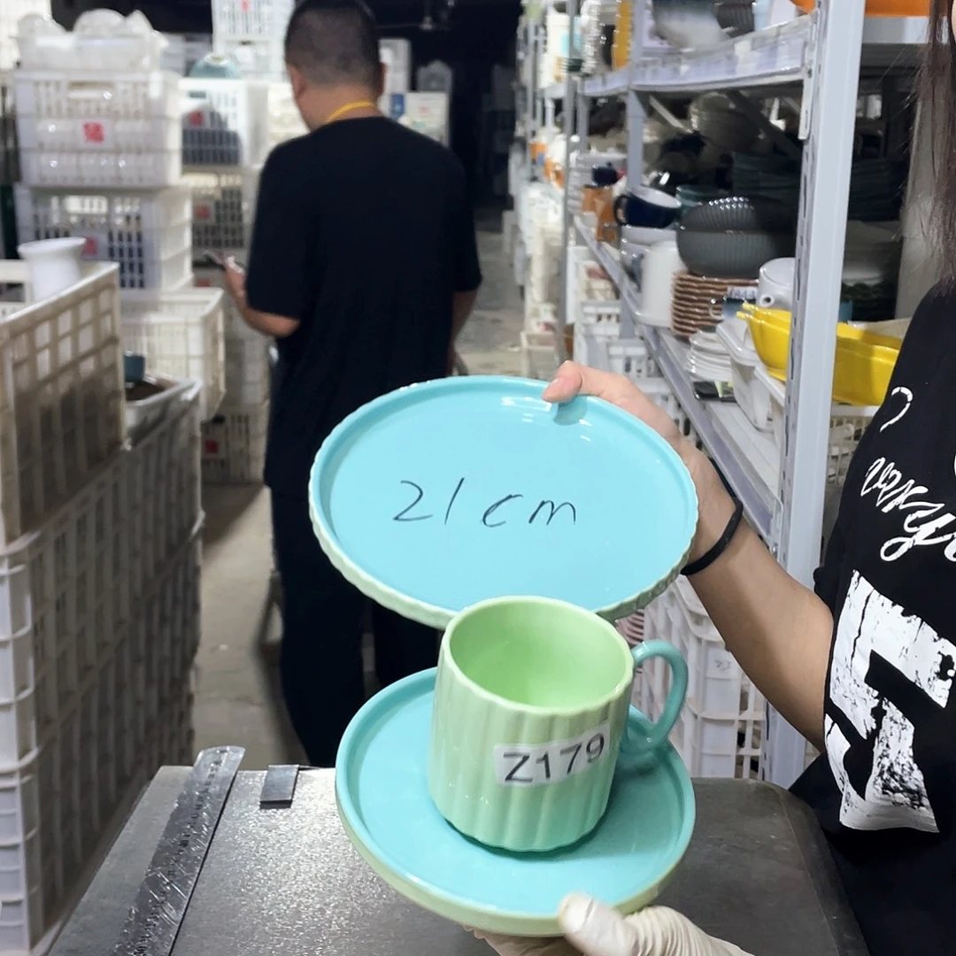 瓷片179              2杯2碟2盘