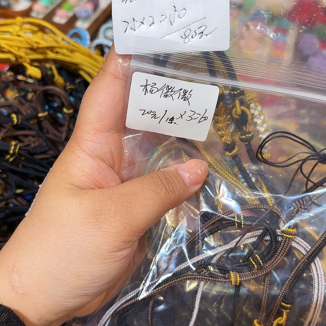 杨***记六条项链一组自拍