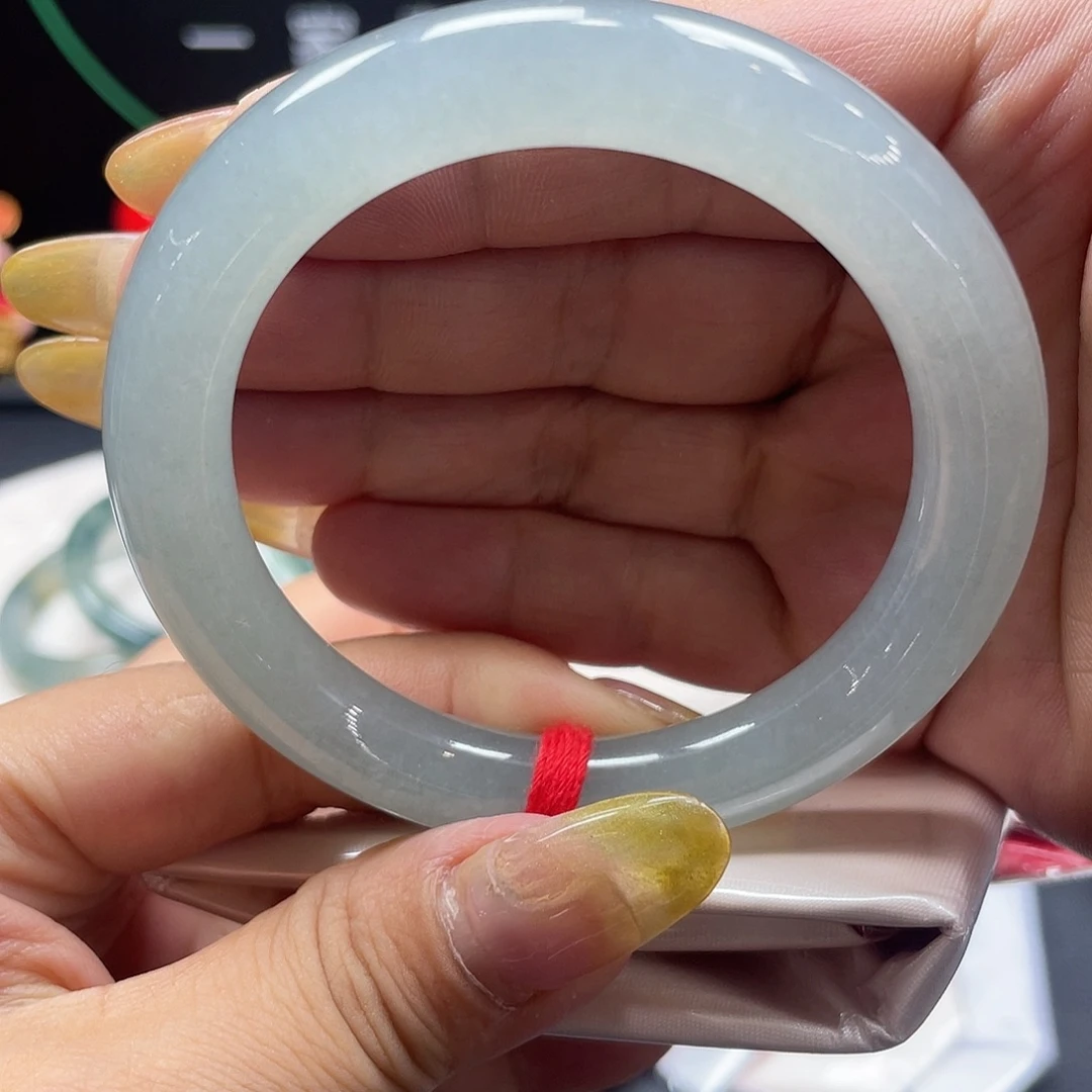 翡翠未镶嵌手镯55.3圆条