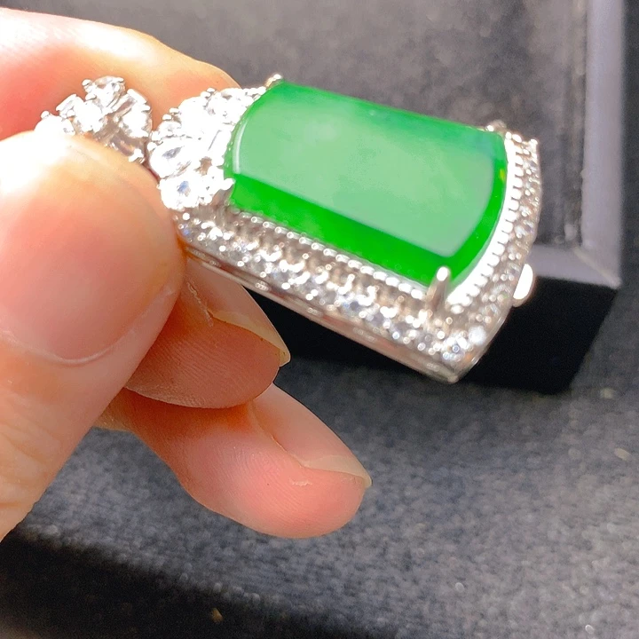 翡翠银S925镶嵌颈饰