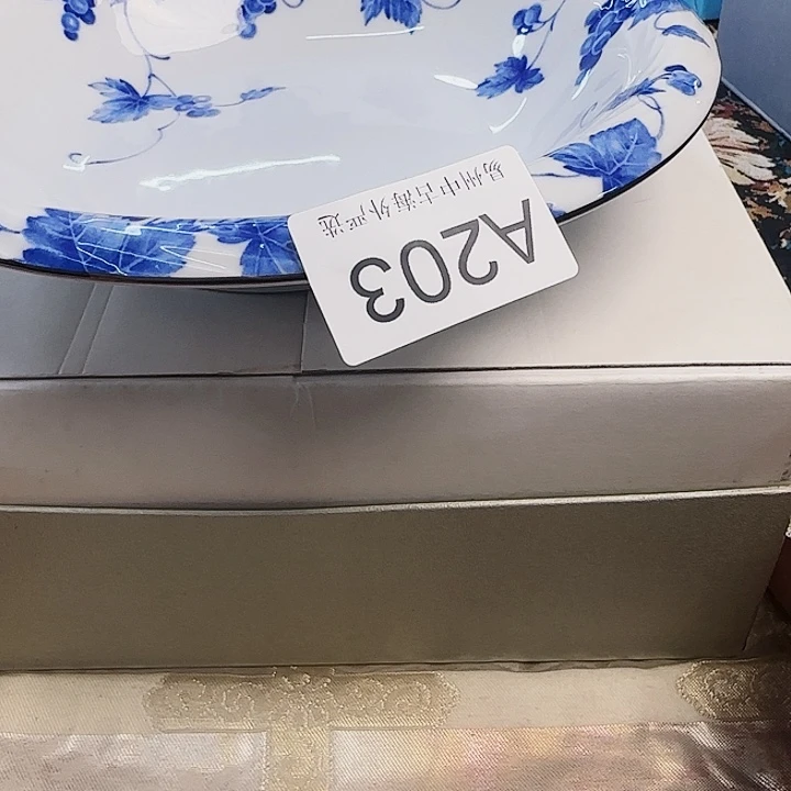 ?*咪倩倩海外陶瓷工艺品