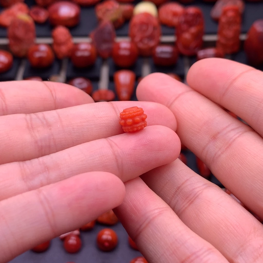 南红玛瑙未镶嵌精工转经筒8.4mm