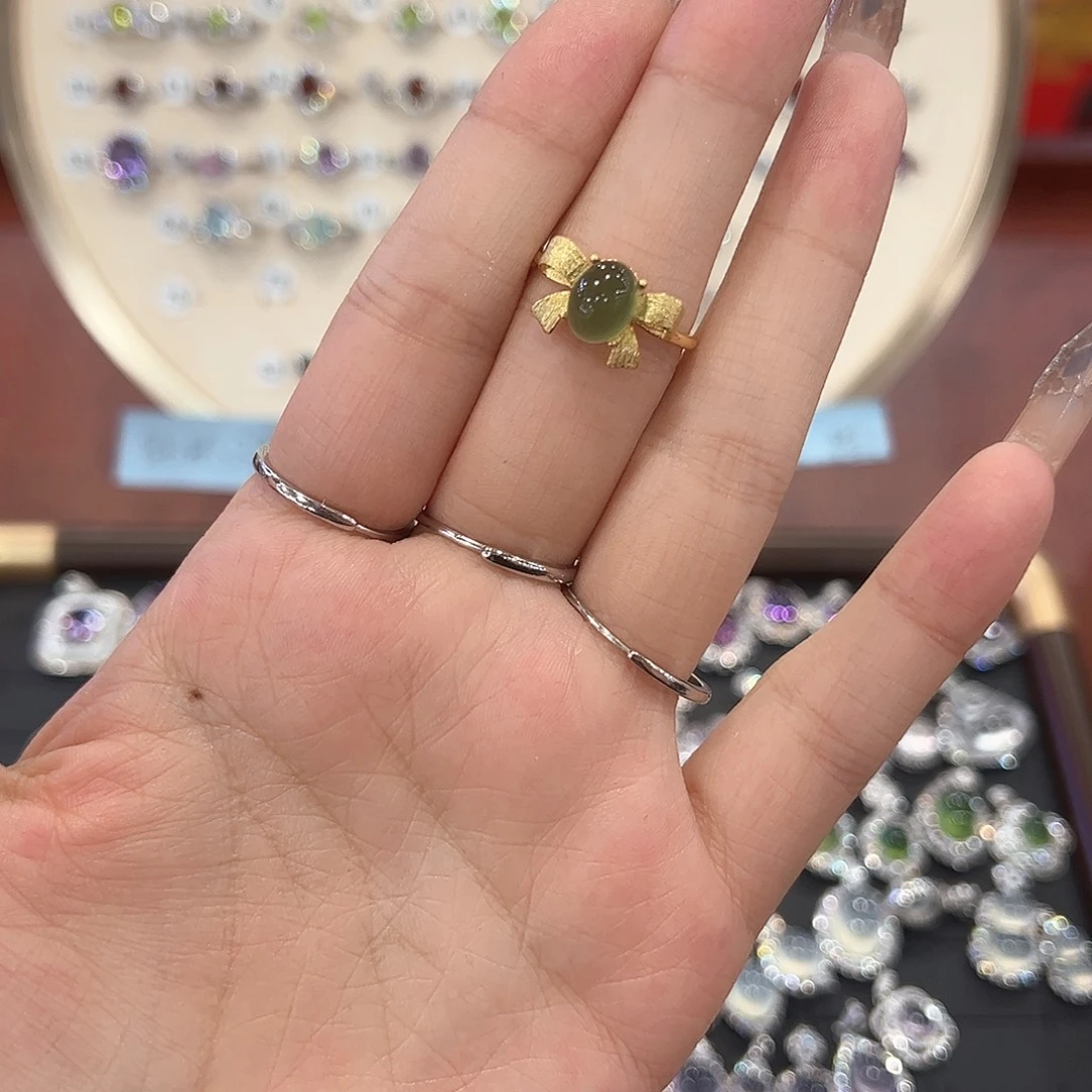 用***9蛇纹石玉银S925镶嵌饰品