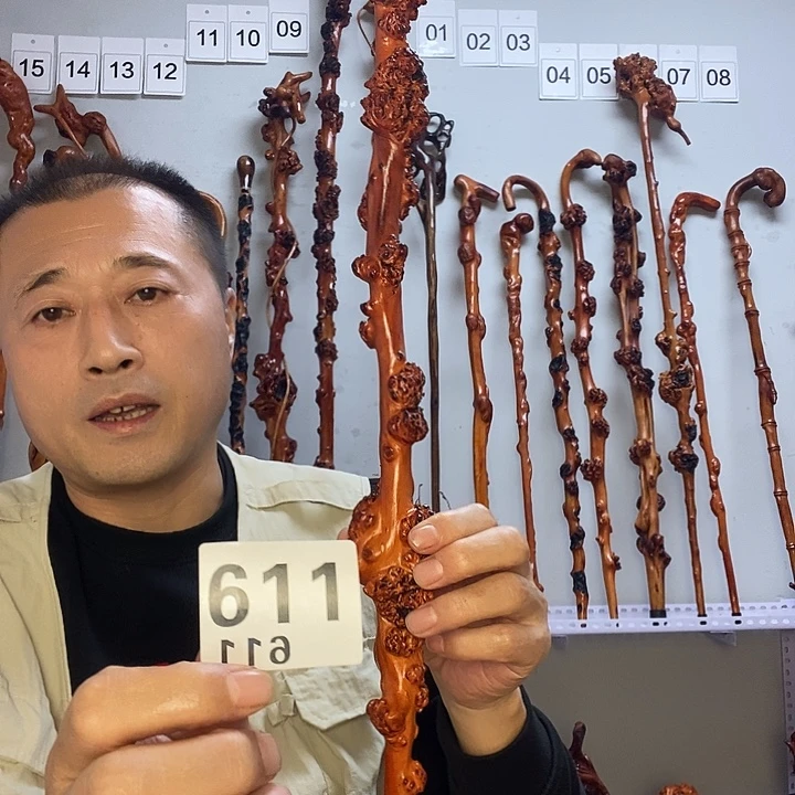 丁***丁大叶紫檀（黑酸枝木类）