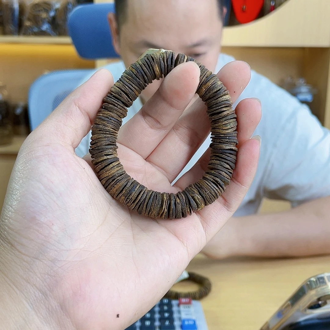 沉香沉香碎屑天然母树沉水片珠单圈1.2/16克多样性发一