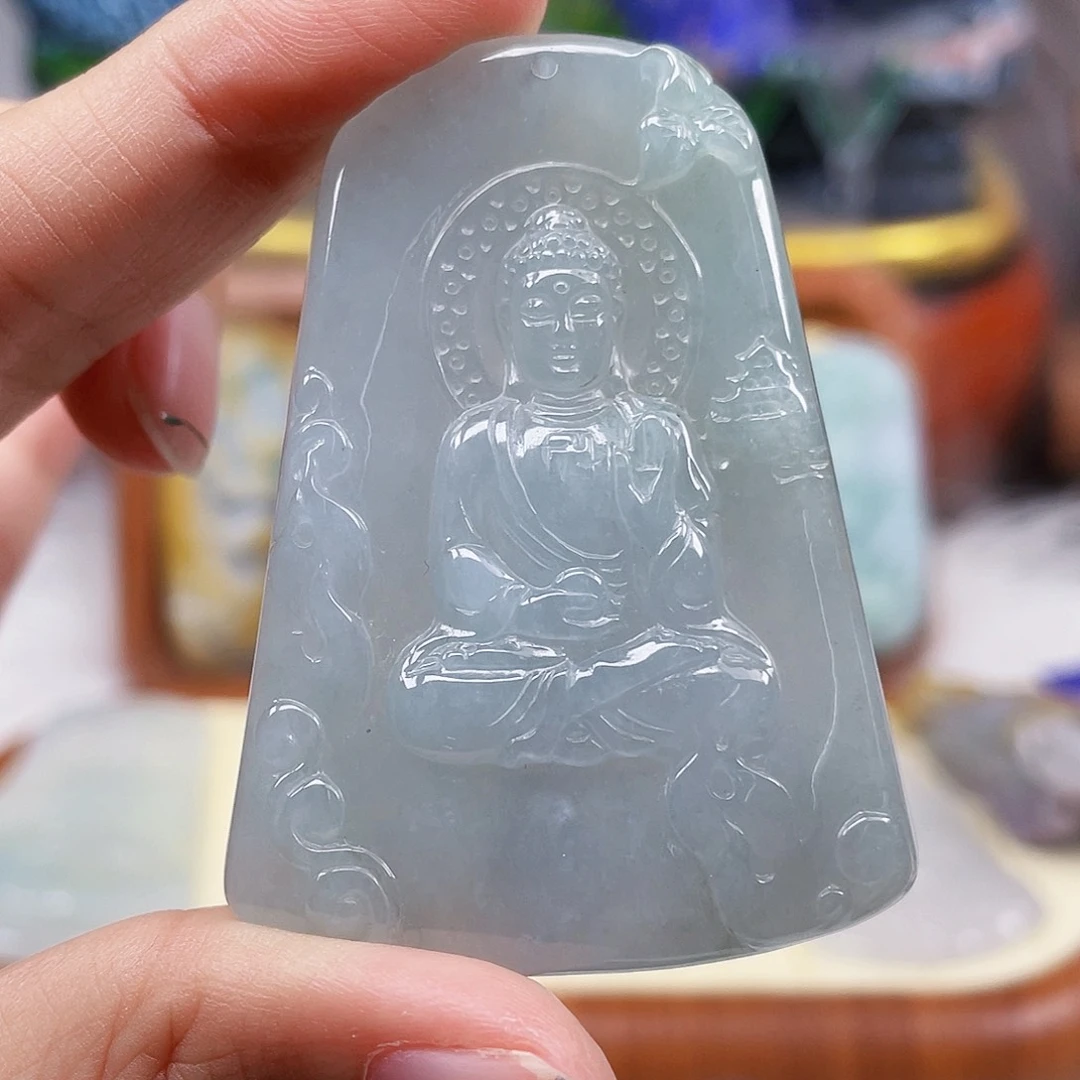 翡翠未镶嵌项圈观音