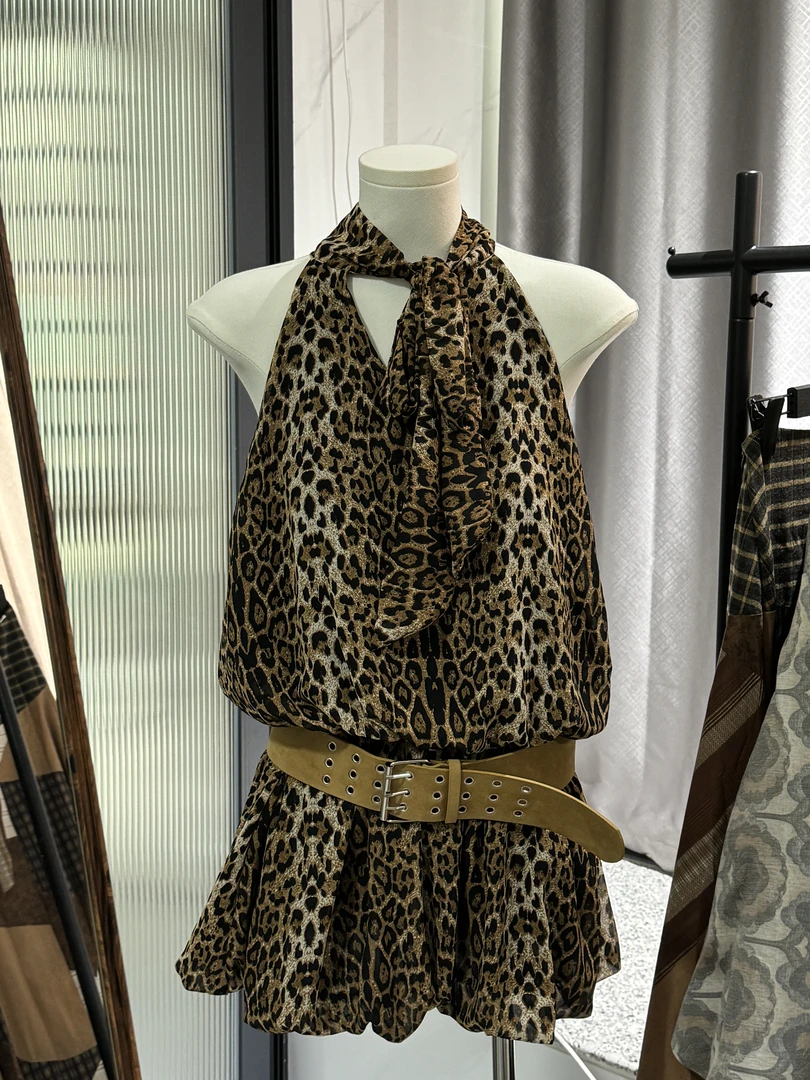 “野欲豹纹”性感欧美美式辣妹挂脖显瘦复古花苞雪纺连衣裙