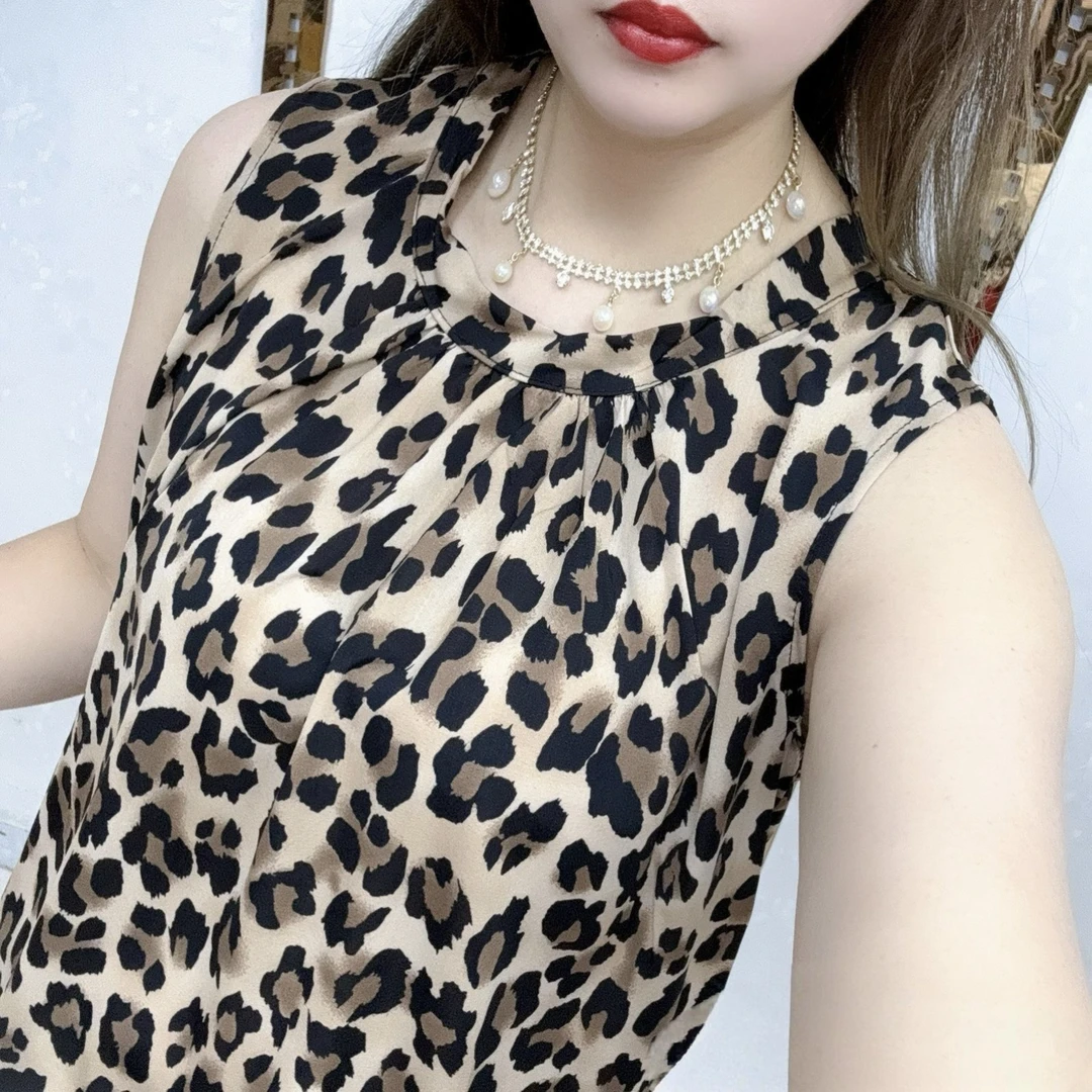 夏季新款时尚打底背心 吊带无袖冰丝小衫