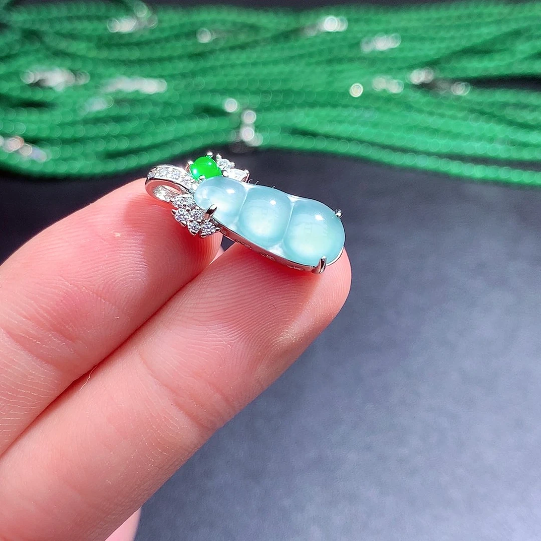 未镶嵌戒指翡翠翡翠