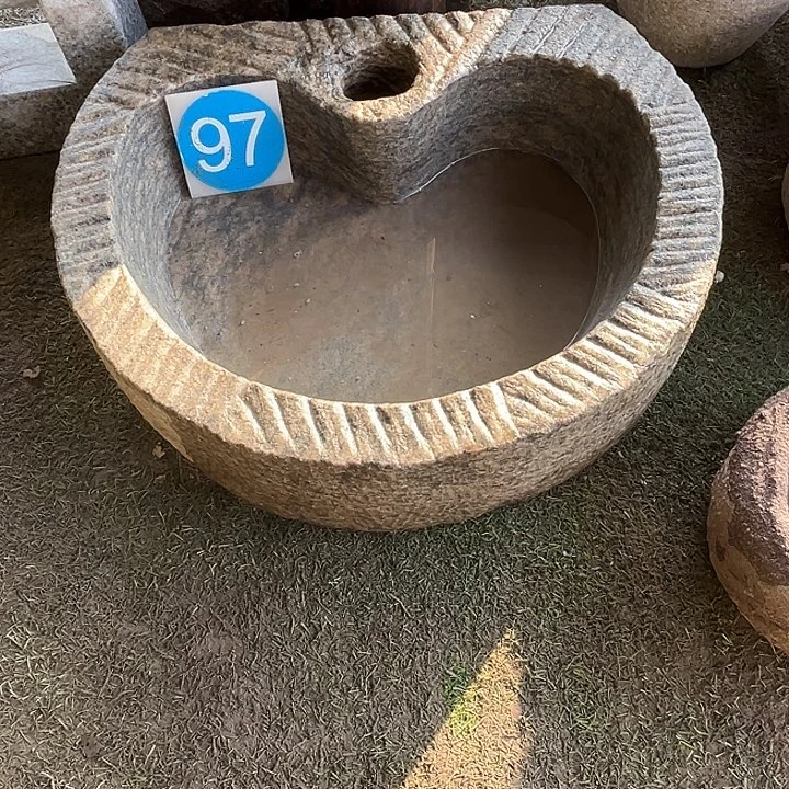 石头花岗岩石盆发广西的
