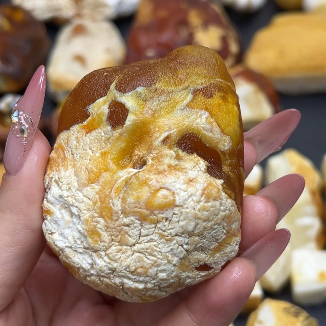 定制琥珀未镶嵌格**爸蜜蜡