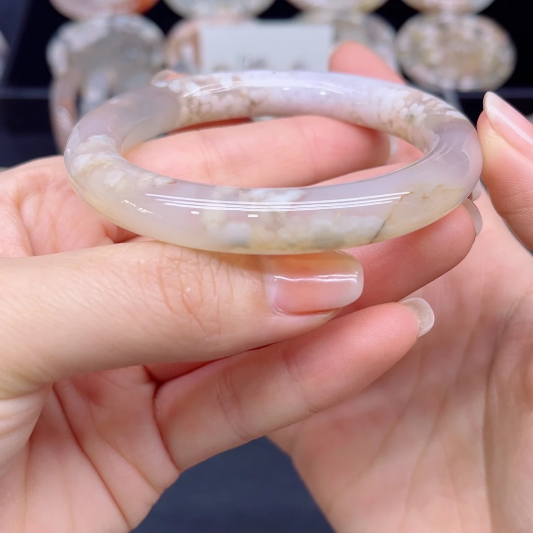 玛瑙/玉髓未镶嵌手镯60