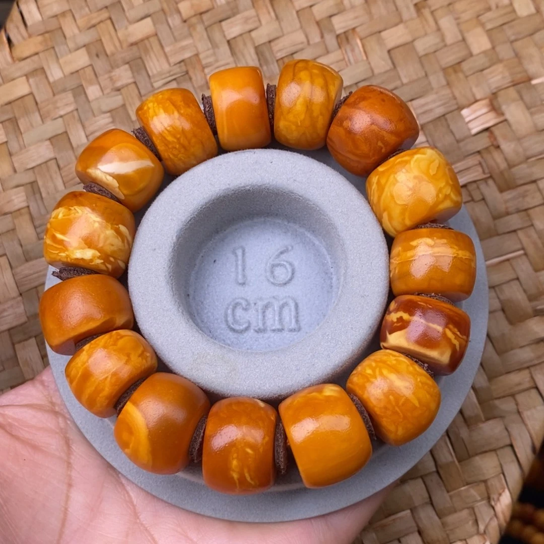 蜜蜡裸石未镶嵌蜜蜡