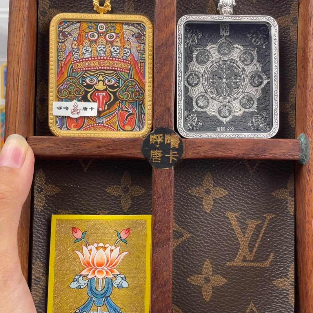 吊坠V****?补差价，已付2599，总2890