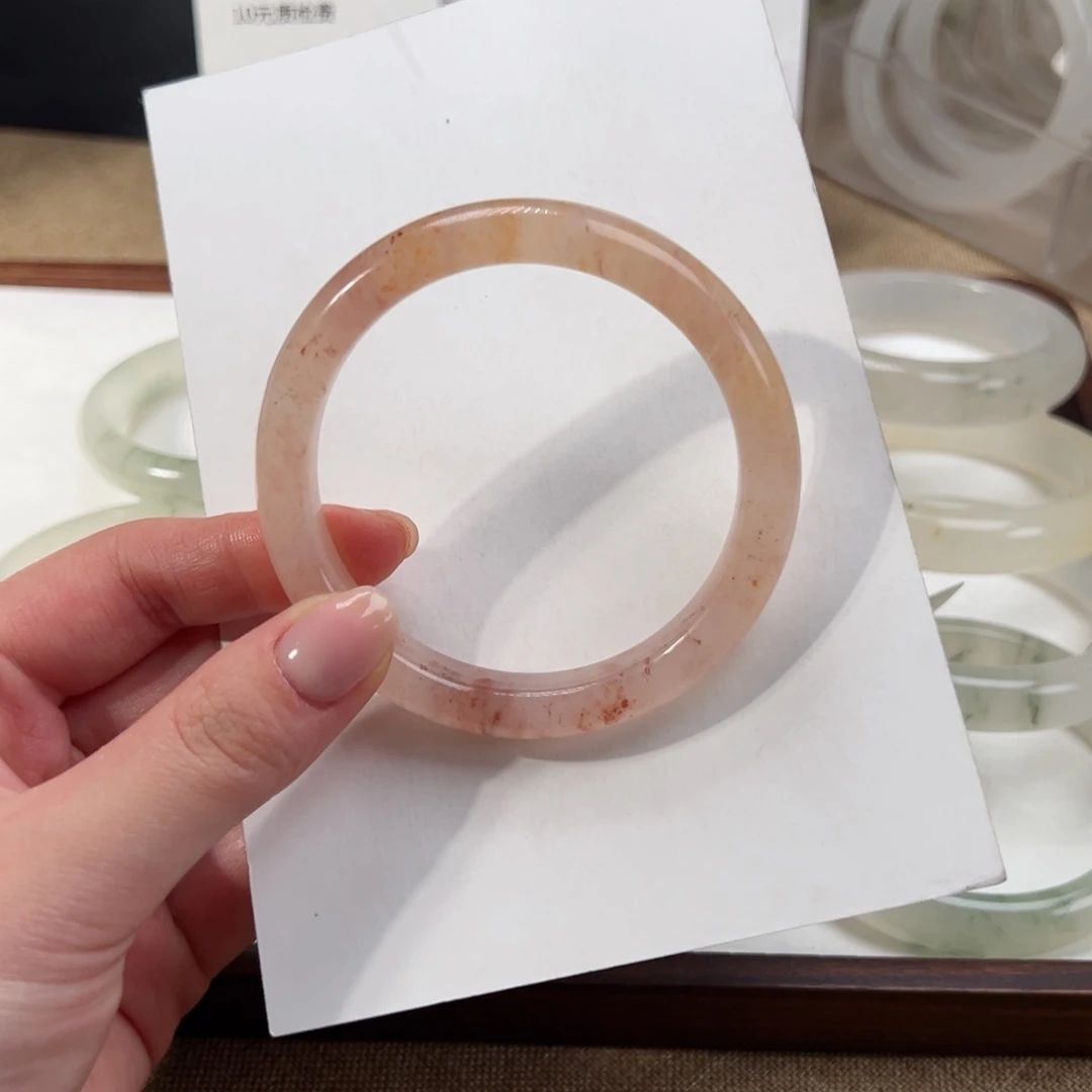 石英质玉未镶嵌手镯10