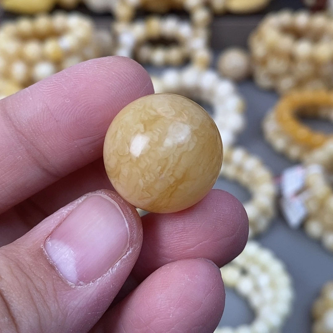 蜜蜡未镶嵌珠宝奇石5.9g 21.8mm