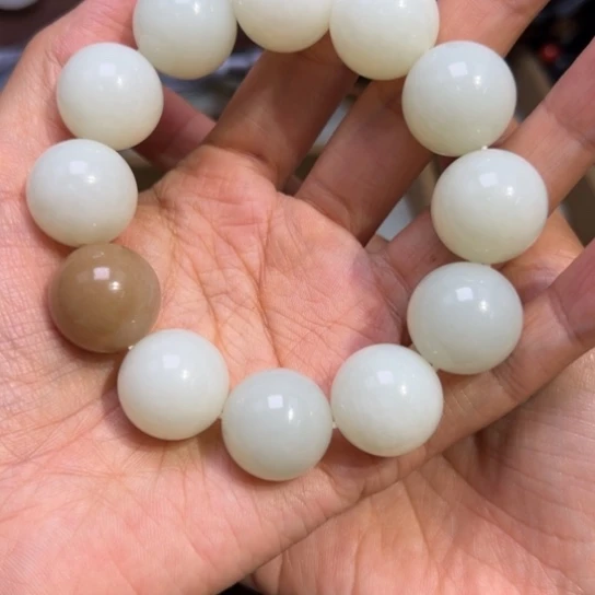 和田玉未镶嵌颈饰俄料手链18