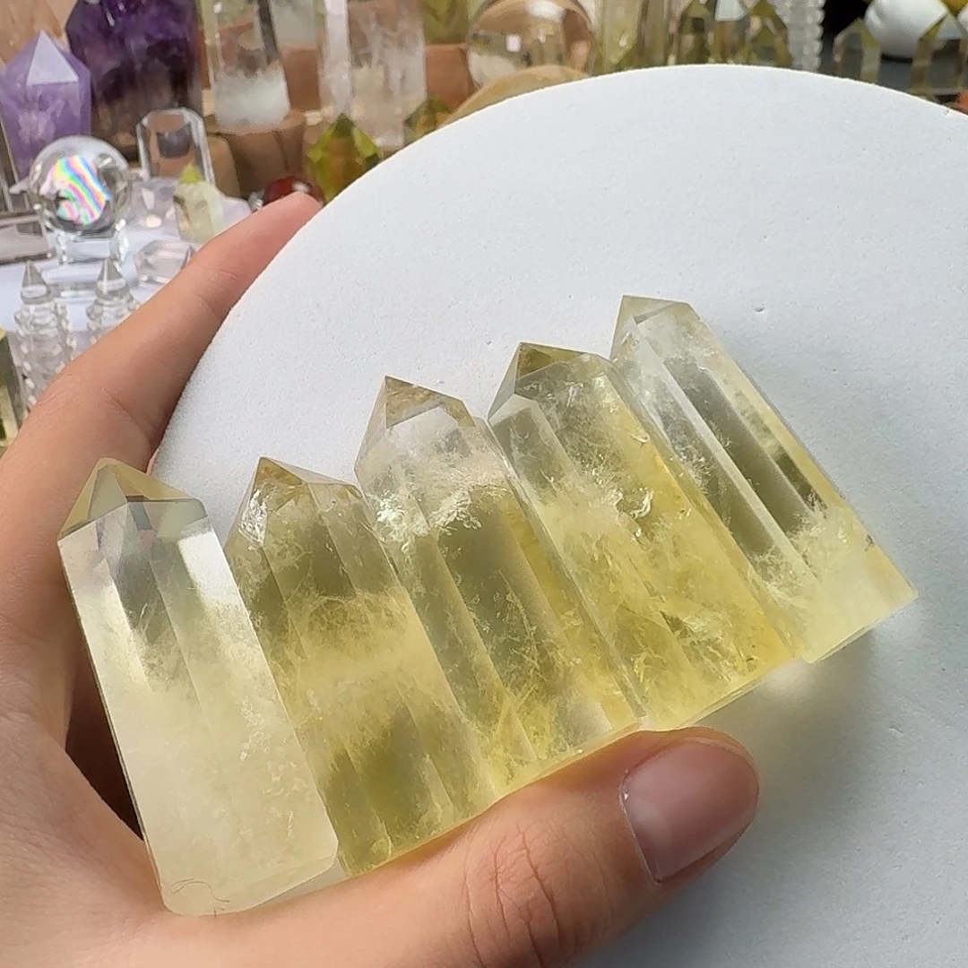 未镶嵌水晶珠宝半成品黄水晶柱多样性发其一