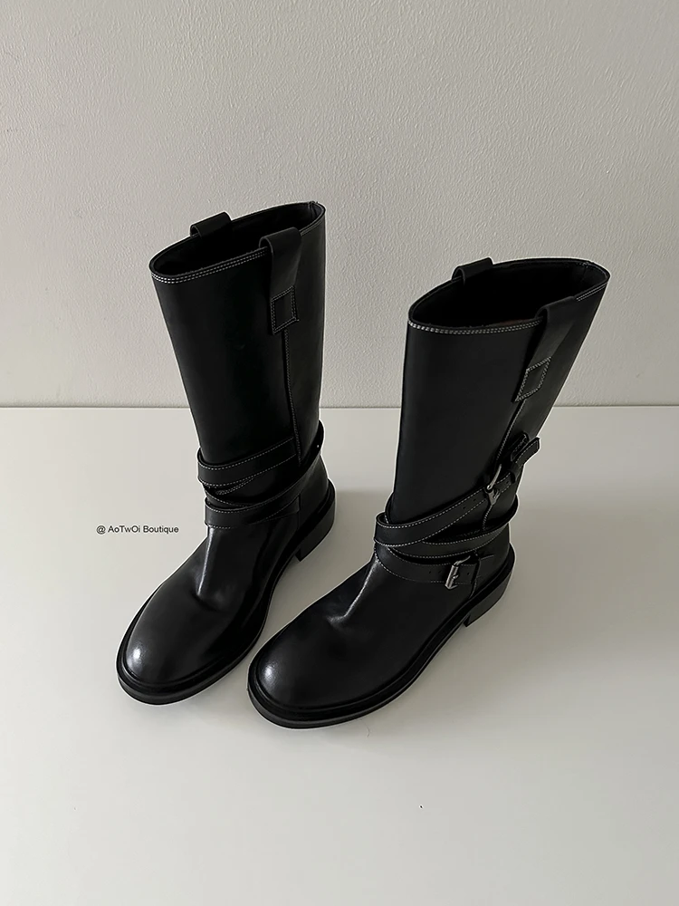 AoTwOi 25新款圆头真皮黑色复古简约粗跟百搭中筒粗腿骑士靴