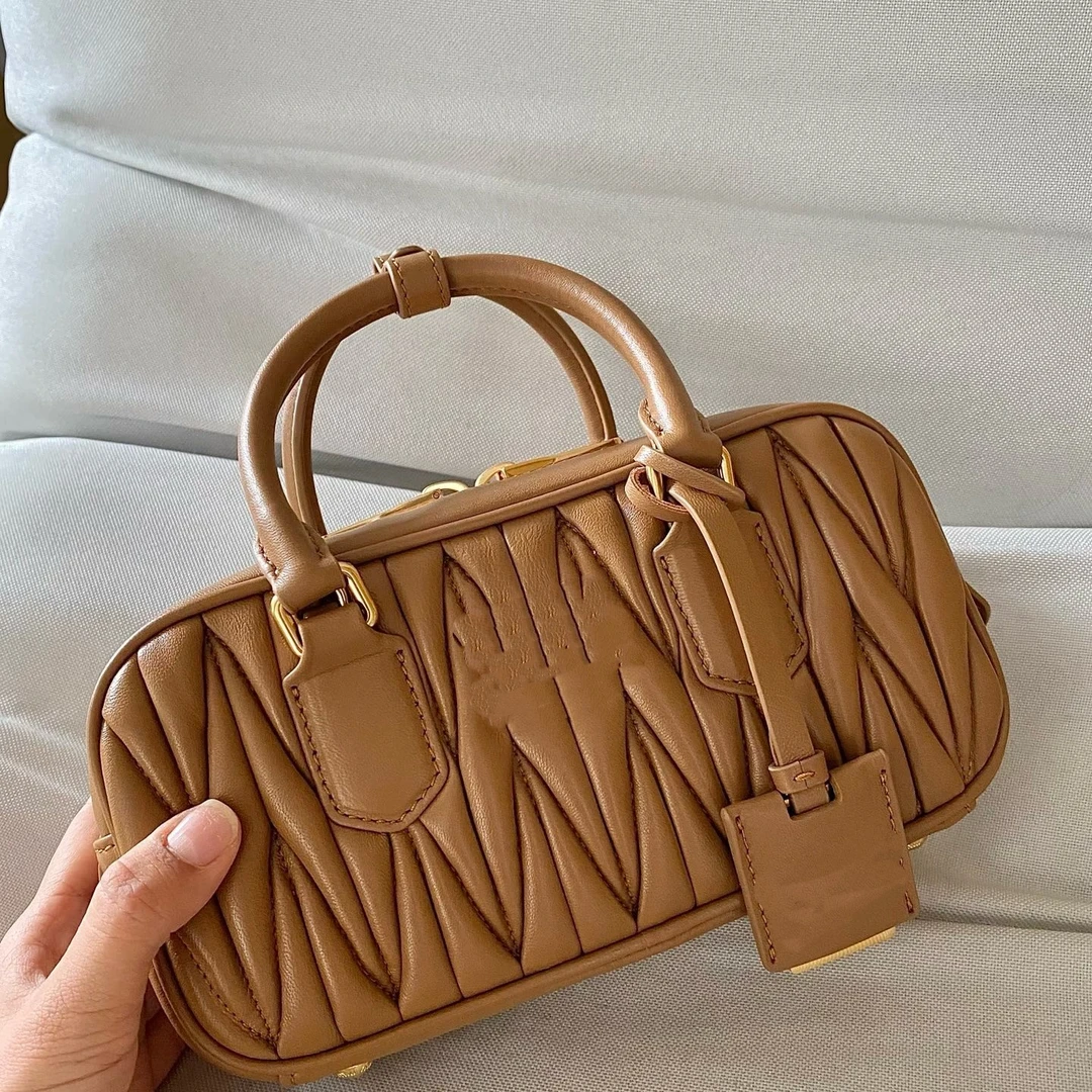 【皮皮专属2】老款褶皱保龄球22cm一样的包 包