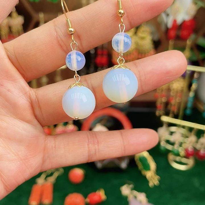 石英质玉耳钉合金