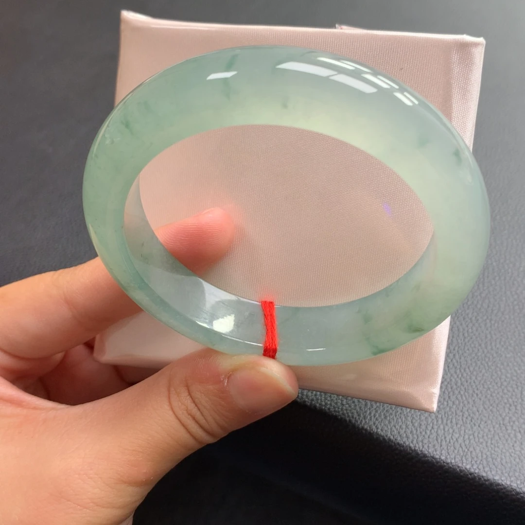 翡翠未镶嵌手镯27号56泥鳅背冰胶飘花国泰民安完美（性价比之王）