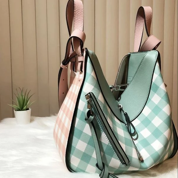 大吉中古/Loewe罗意威马卡龙格纹拼色小号吊床包