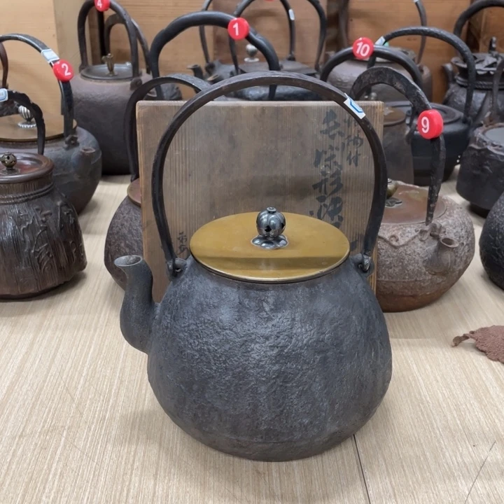 金光堂造长闲型壶