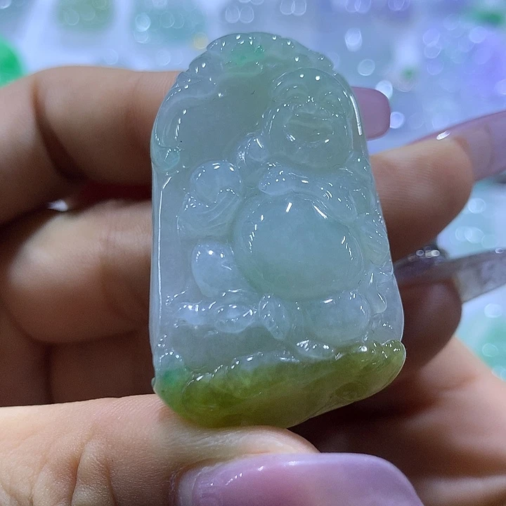 翡翠未镶嵌颈饰天然翡翠A货吊坠