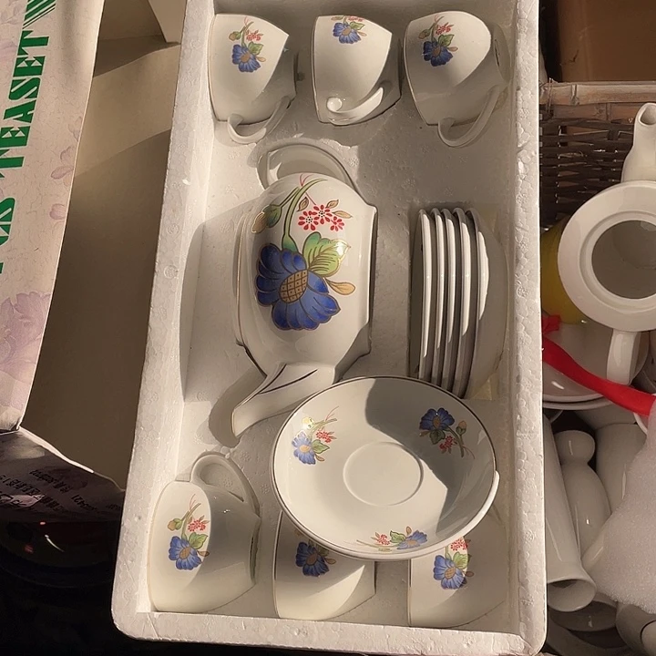 瓷片力力强化瓷金花纸一壶6杯碟 微瑕疵