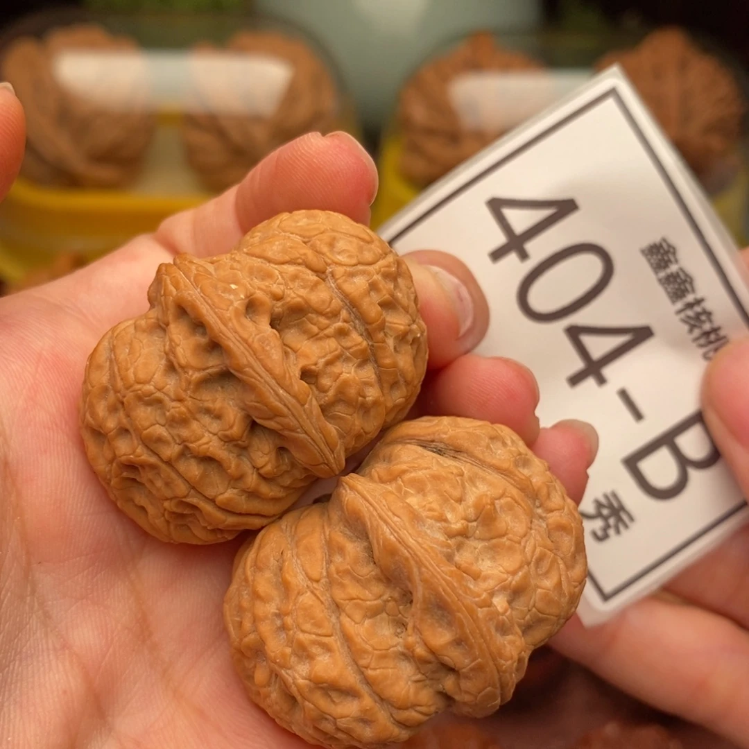 把件文玩核桃血麒麟36……