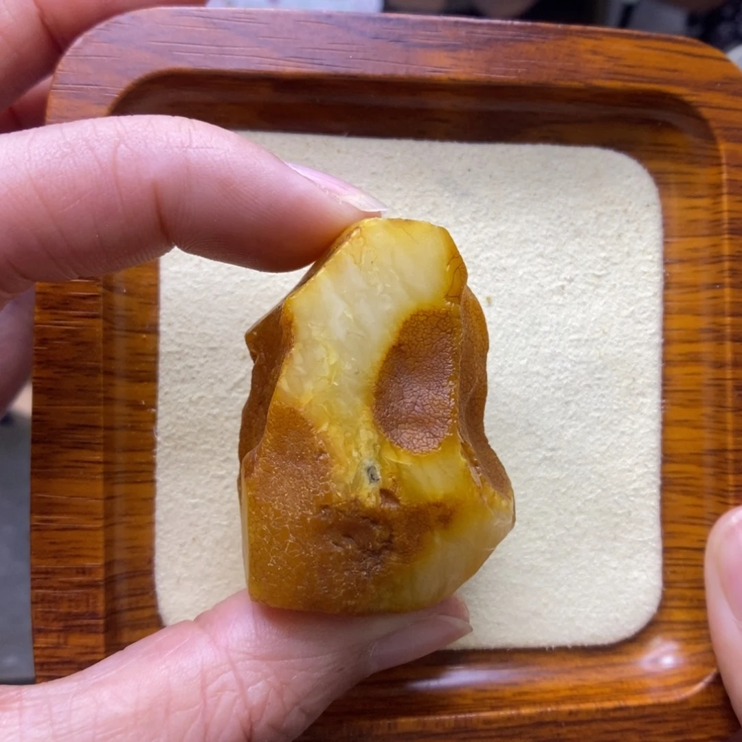 定制琥珀未镶嵌敏