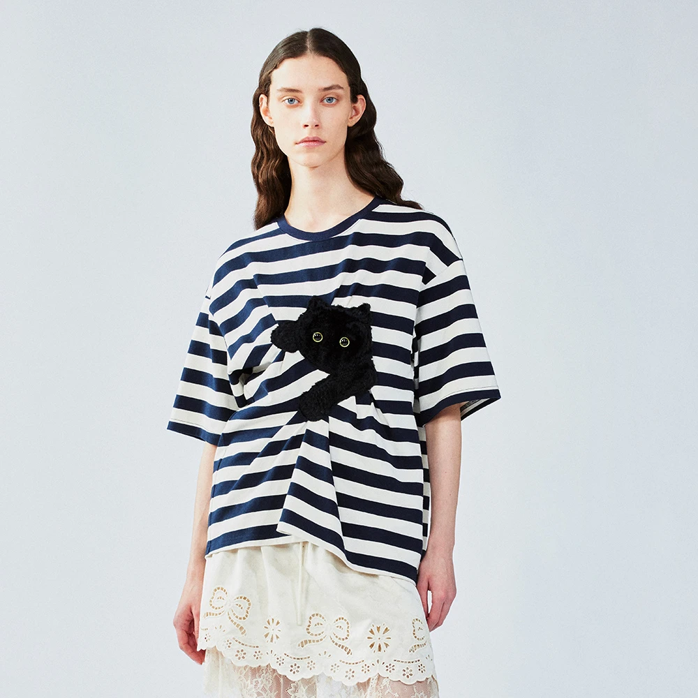 UOOYAA/乌丫2025夏季新款「一只很黑的猫」猫咪抓床单条纹T恤 9150