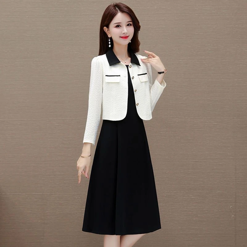 新款洋气连衣裙小香风套装女减龄时髦气质两件套秋季品牌