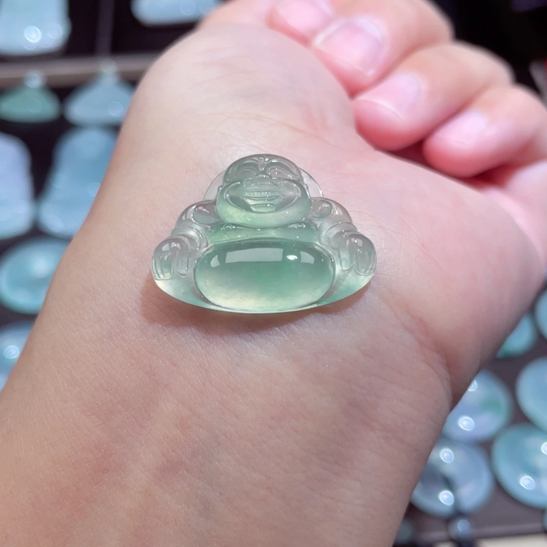 颈饰未镶嵌翡翠佛公