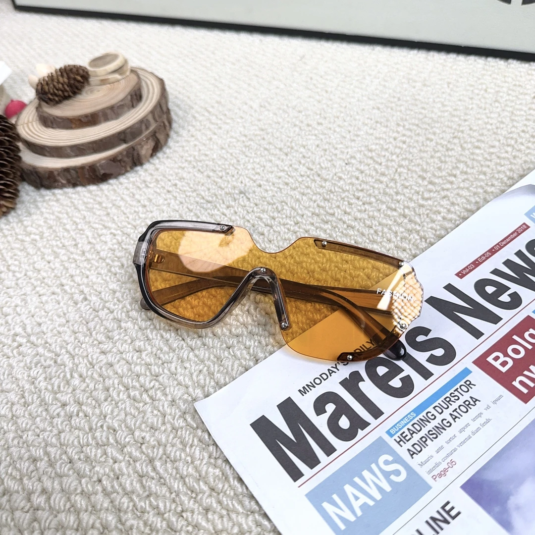 2025春季新款女士时尚大框墨镜太阳眼镜9390